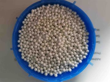 둥근 단단한 공 수직 가는 선반 65 규산지르코늄 구슬 2.0 - 2.2mm