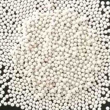 Sinterred 백색 지르코늄 4, 1.8 - 2.0mm 1.1 KN 규산지르코늄 매체 