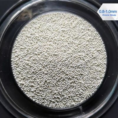 소결한 규산지르코늄은 ZrO2 65% 순수성 대량 조밀도 4.0 G/Cm3를 구슬로 장식합니다